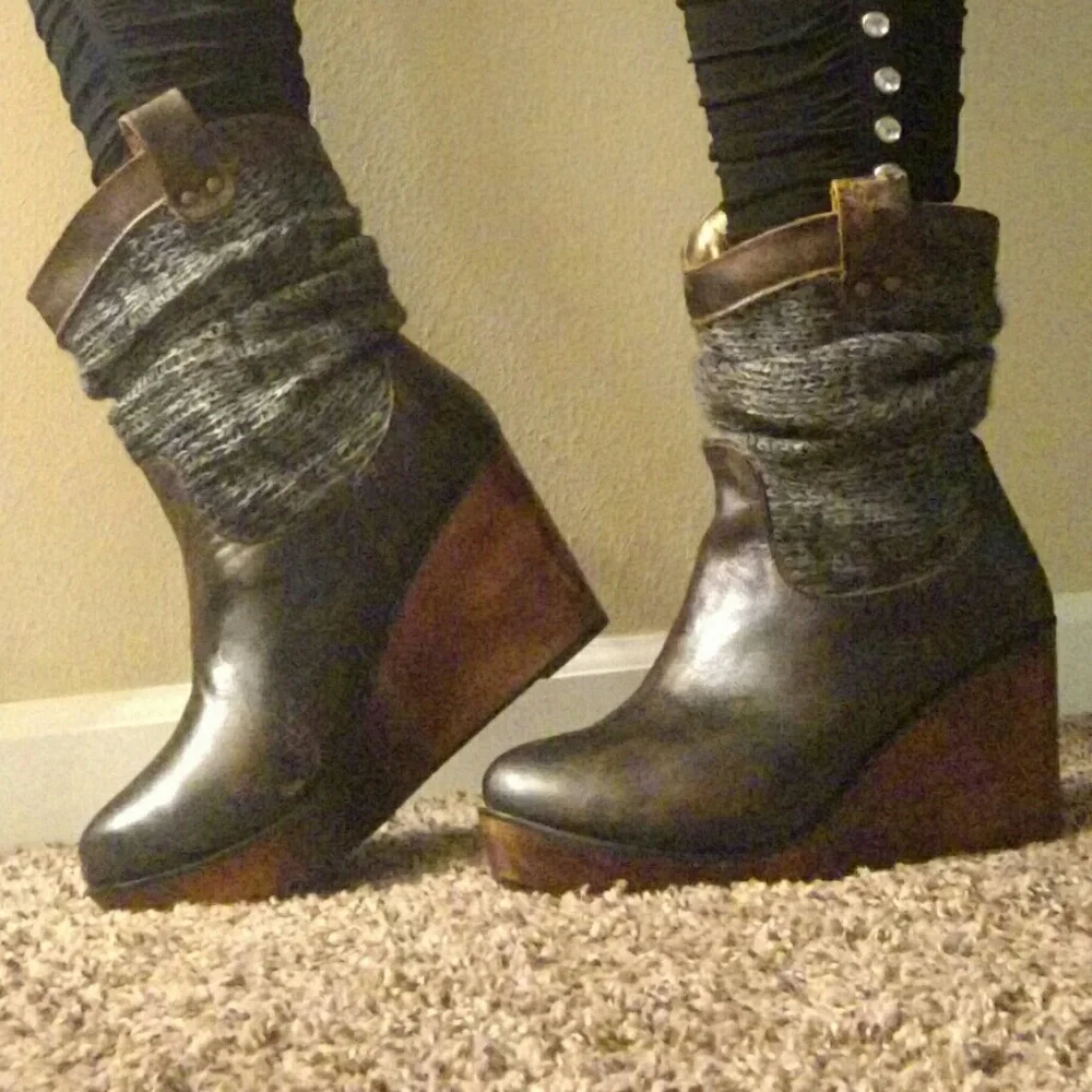 Bed Stu Black Leather and Gray Knit Wedge Boots